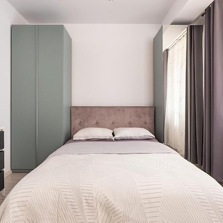 A&A Luxury Apartment Giroc ภายนอก รูปภาพ
